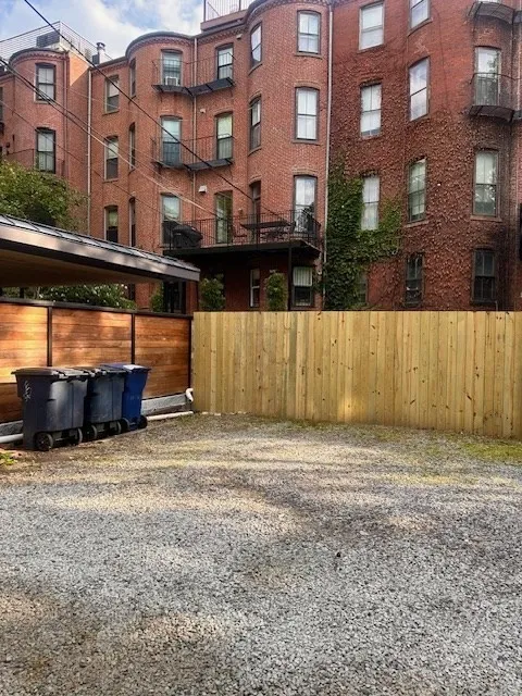 Studio bed apartment for rent at 18 Holyoke St Unit PKG, South End — photo 2 of 3
