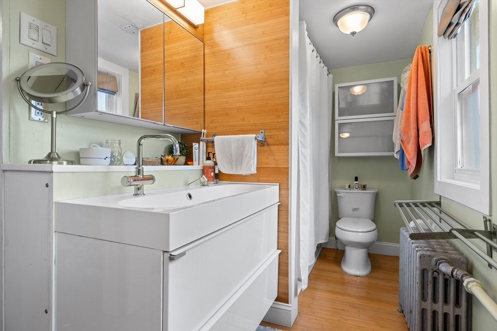 3 bed, 1 bath apartment for rent at 18 Horace St Unit 2, Malden — photo 11 of 20