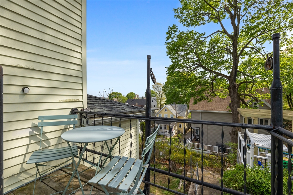 3 bed, 1 bath apartment for rent at 18 Horace St Unit 2, Malden — photo 18 of 20