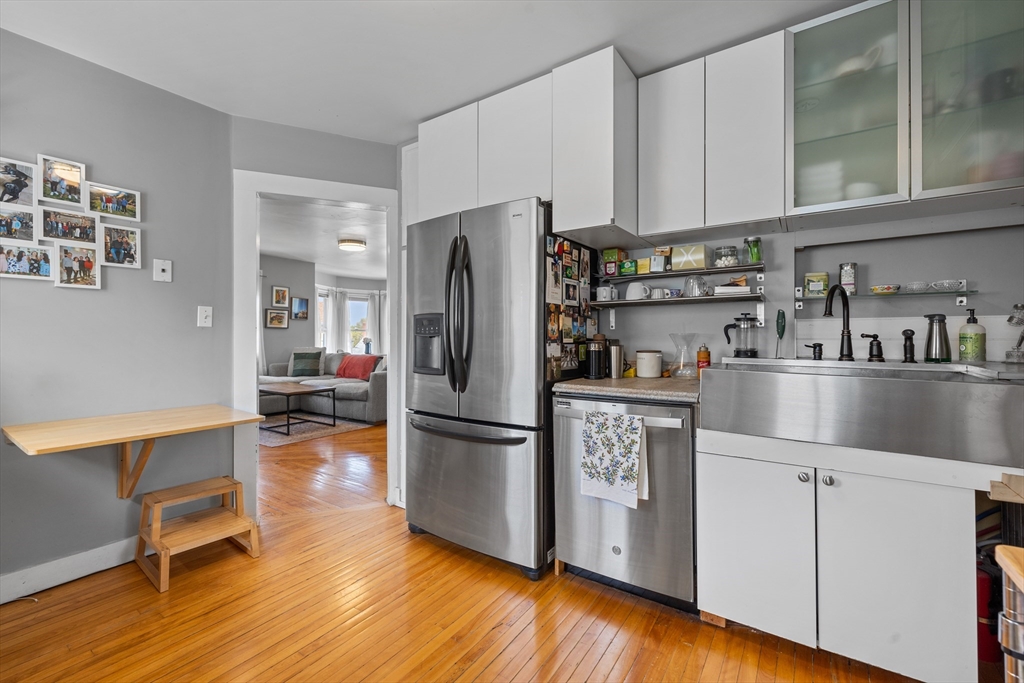 3 bed, 1 bath apartment for rent at 18 Horace St Unit 2, Malden — photo 9 of 20