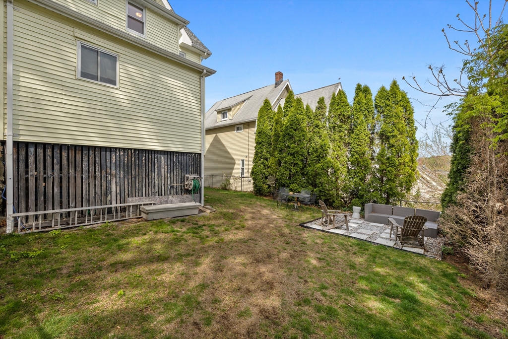 3 bed, 1 bath apartment for rent at 18 Horace St Unit 2, Malden — photo 19 of 20