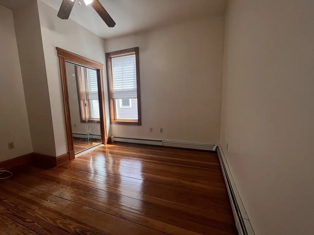 2 bed, 1 bath apartment for rent at 18 Houghton St Unit 1, Ward Two — photo 10 of 13