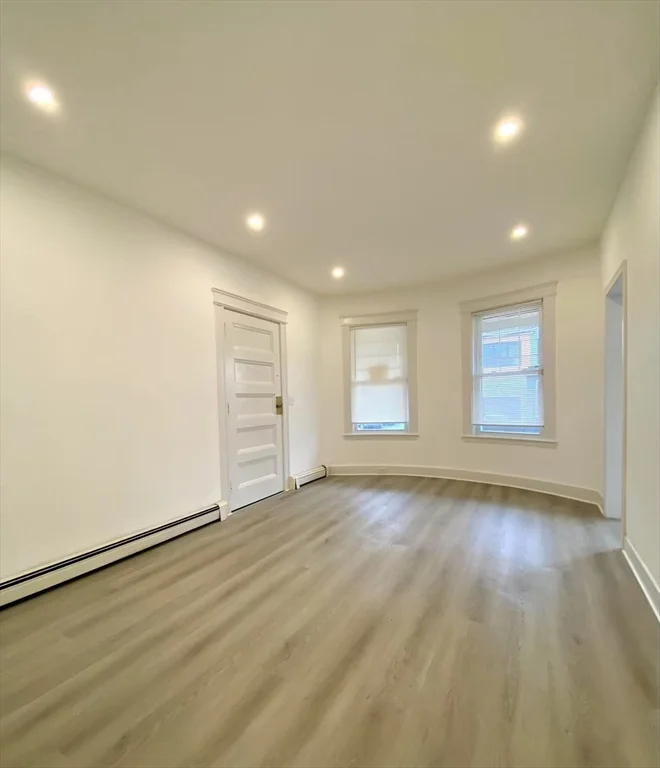 5 bed, 3 bath apartment for rent at 18 Howard Unit 1, Waltham — photo 3 of 13