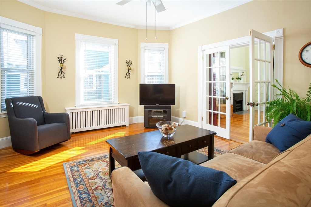 1 bed, 1 bath apartment for rent at 18 Hunt St Unit 1, Watertown — photo 2 of 13