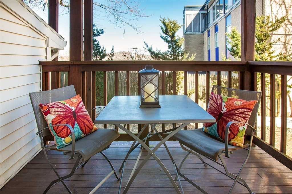 1 bed, 1 bath apartment for rent at 18 Hunt St Unit 1, Watertown — photo 13 of 13