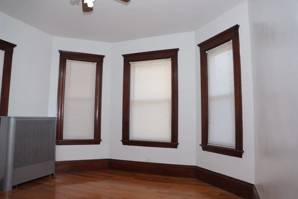 3 bed, 1 bath apartment for rent at 18 Indiana Ave Unit 1, East Somerville — photo 6 of 10