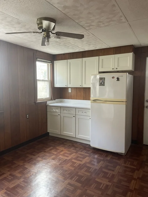 3 bed, 1 bath apartment for rent at 18 Indiana Ave Unit 1, East Somerville — photo 3 of 10