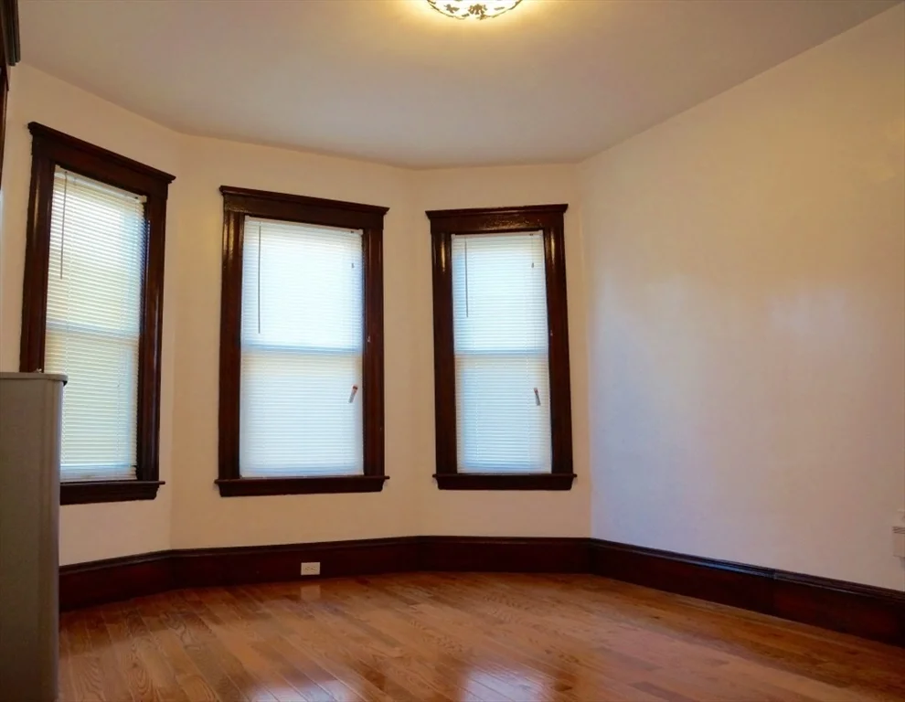 3 bed, 1 bath apartment for rent at 18 Indiana Ave Unit 1, East Somerville — photo 7 of 10