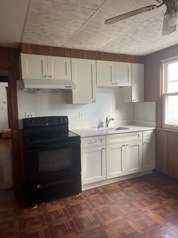 3 bed, 1 bath apartment for rent at 18 Indiana Ave Unit 1, East Somerville — photo 2 of 10