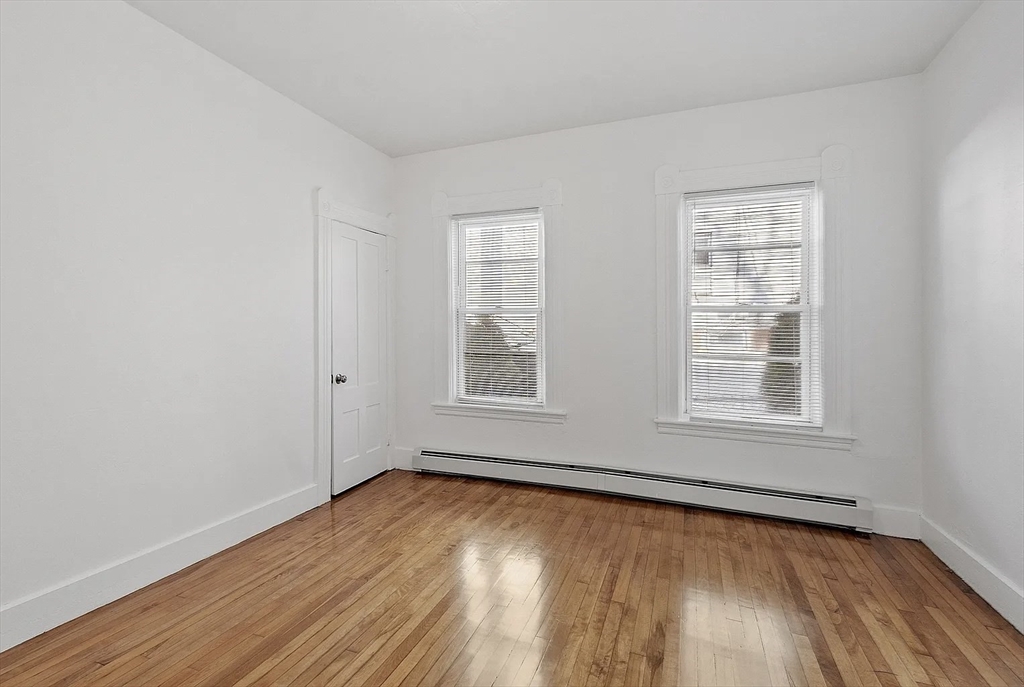 3 bed, 1 bath apartment for rent at 18 Ingalls St Unit 1, Worcester — photo 15 of 17