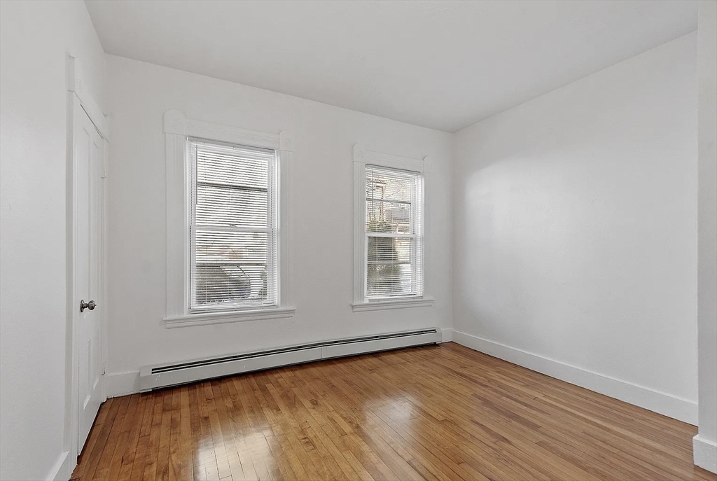 3 bed, 1 bath apartment for rent at 18 Ingalls St Unit 1, Worcester — photo 16 of 17