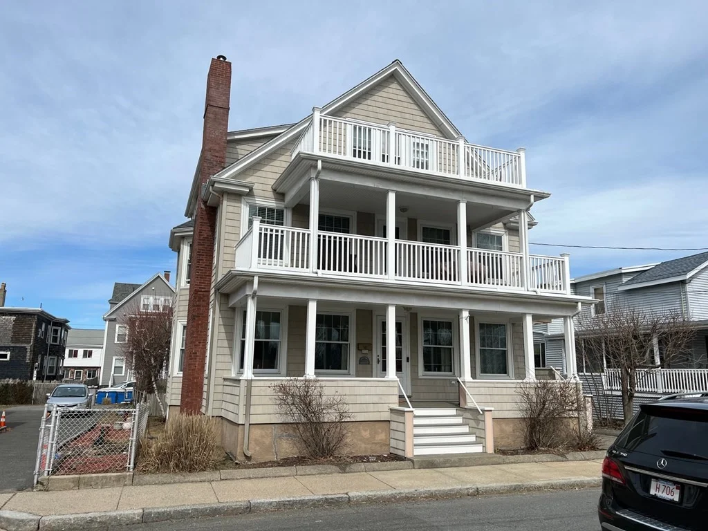 2 bed, 1 bath apartment for rent at 18 Irwin St Unit 3, Winthrop — photo 1 of 11