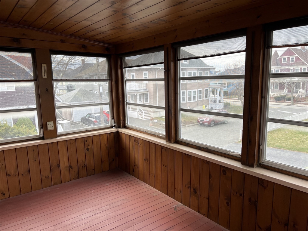 1 bed, 1 bath apartment for rent at 18 James Ave Unit 1, Winthrop — photo 4 of 12