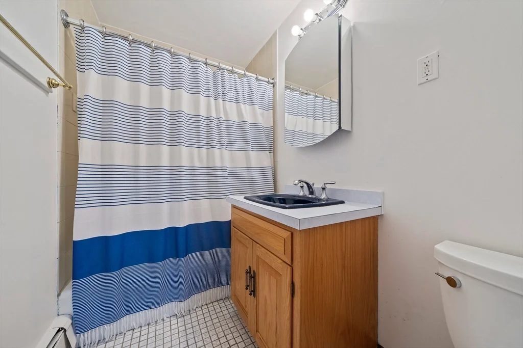 2 bed, 1 bath apartment for rent at 18 Jay St Unit 18, Cambridge — photo 15 of 22