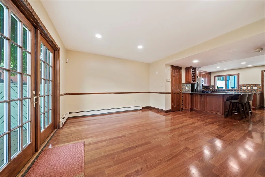 2 bed, 1 bath apartment for rent at 18 Jay St Unit 18, Cambridge — photo 6 of 22