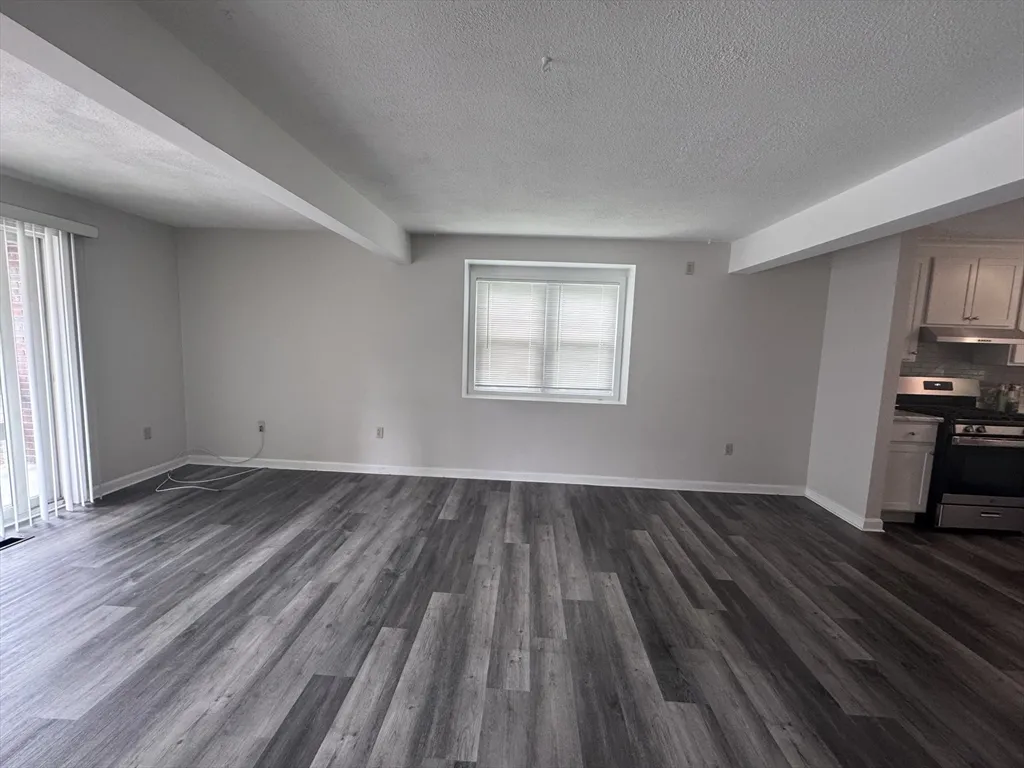 2 bed, 1 bath apartment for rent at 18 Juniper St Unit 49, Coolidge Corner — photo 9 of 12
