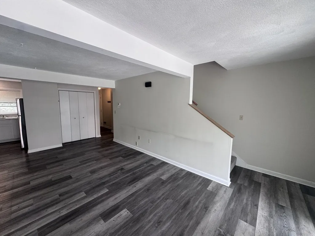 2 bed, 1 bath apartment for rent at 18 Juniper St Unit 49, Coolidge Corner — photo 7 of 12