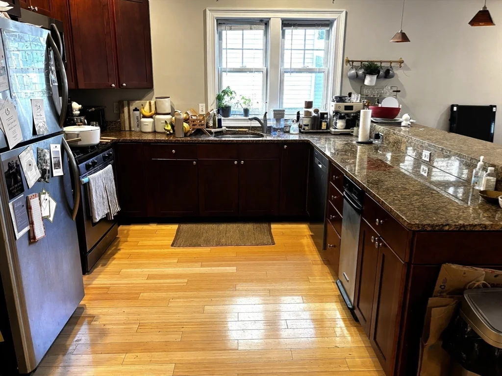 3 bed, 2 bath apartment for rent at 18 Knowlton St Unit 1, South Boston — photo 10 of 31