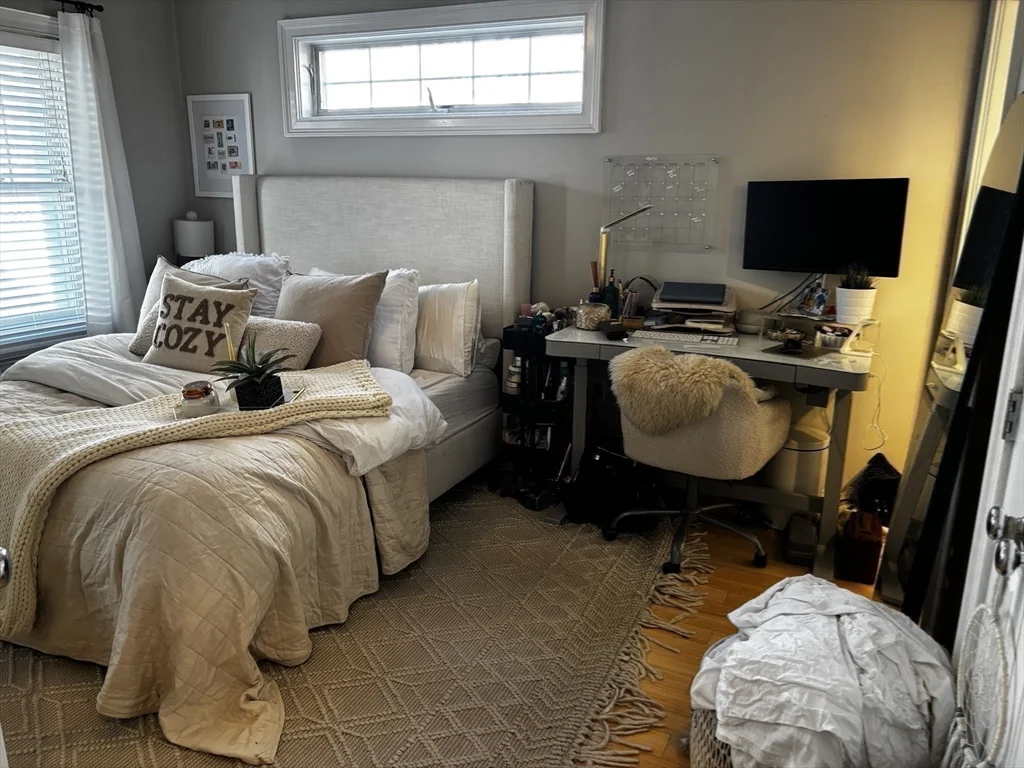 3 bed, 2 bath apartment for rent at 18 Knowlton St Unit 1, South Boston — photo 18 of 31