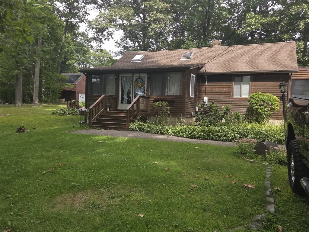 2 bed, 1 bath apartment for rent at 18 Lakeview Dr, Leicester — photo 17 of 17