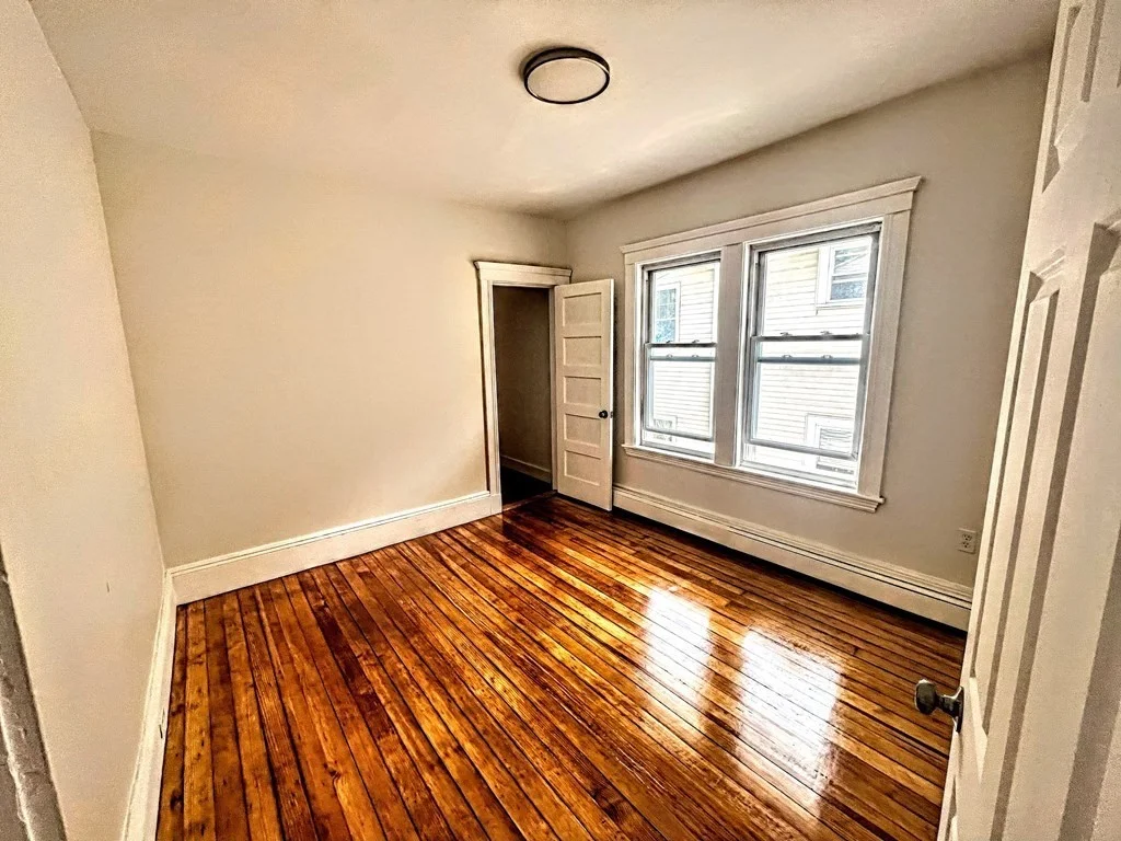 3 bed, 2 bath apartment for rent at 18 Langley Rd Unit 1, Brighton — photo 7 of 15