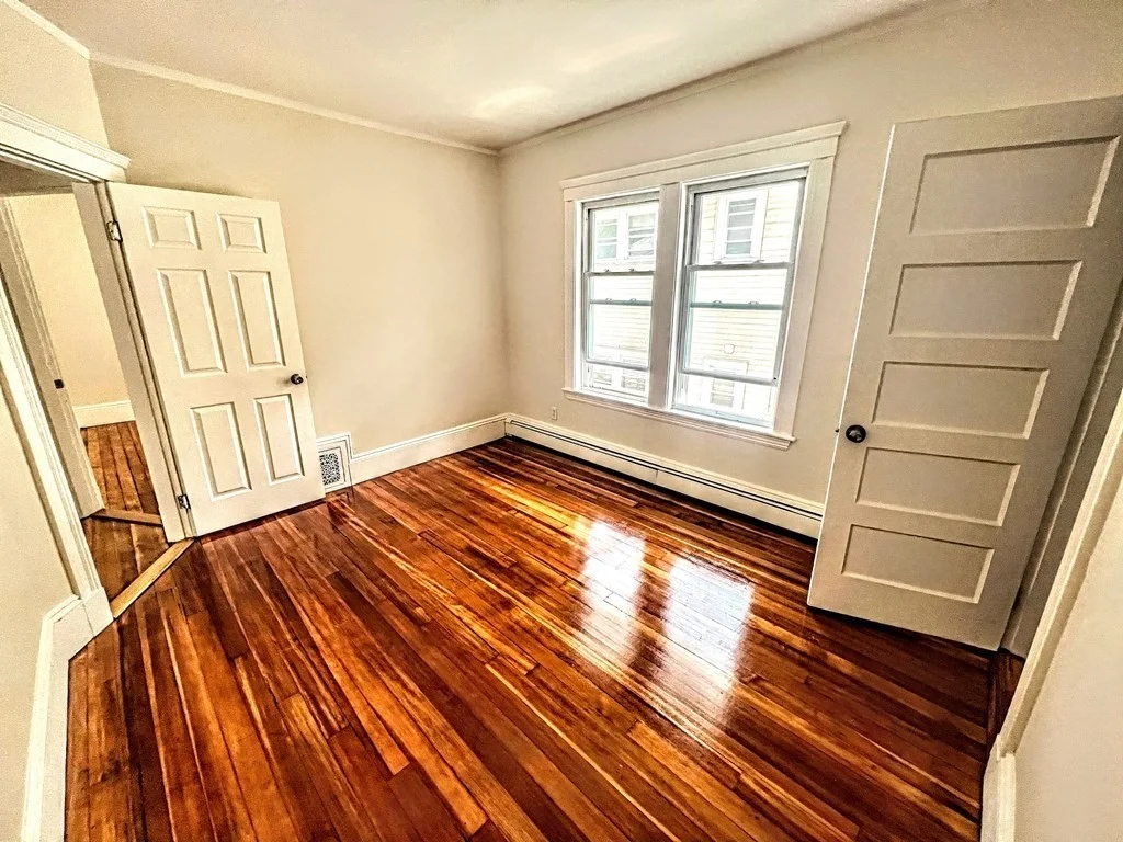 3 bed, 2 bath apartment for rent at 18 Langley Rd Unit 1, Brighton — photo 6 of 15