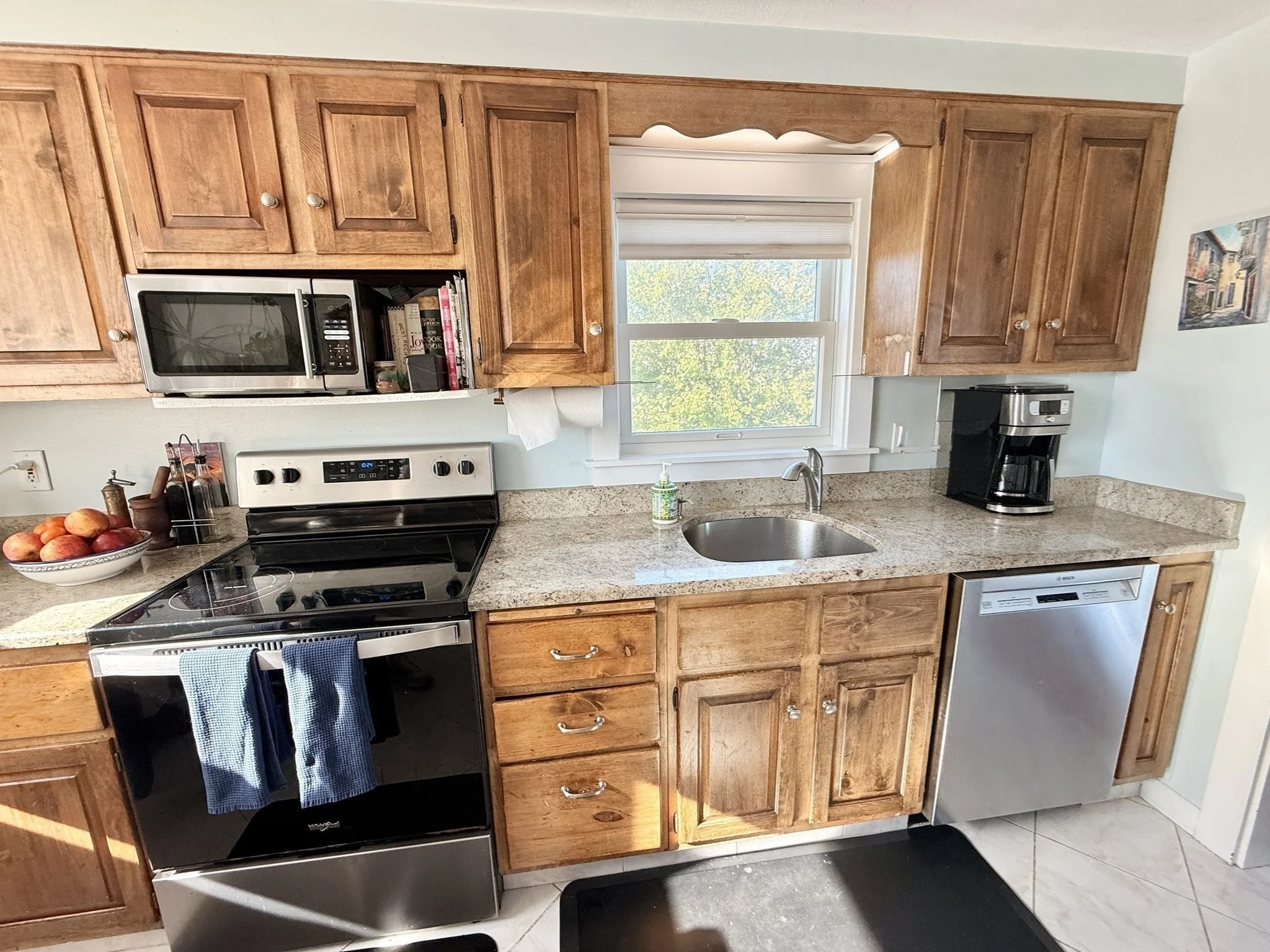 3 bed, 1 bath apartment for rent at 18 Lennox Rd Unit 1, Nahant — photo 18 of 40