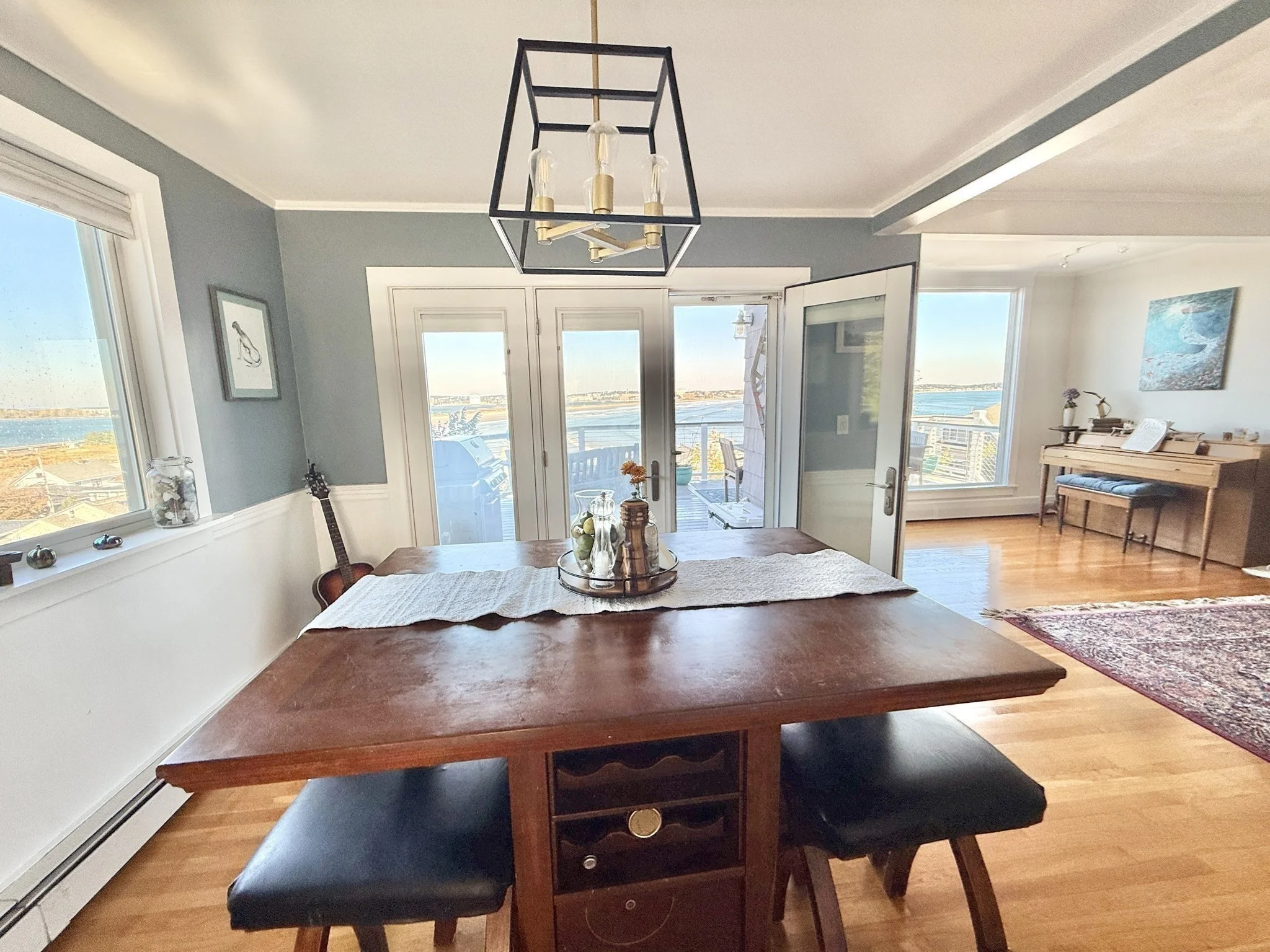 3 bed, 1 bath apartment for rent at 18 Lennox Rd Unit 1, Nahant — photo 9 of 40