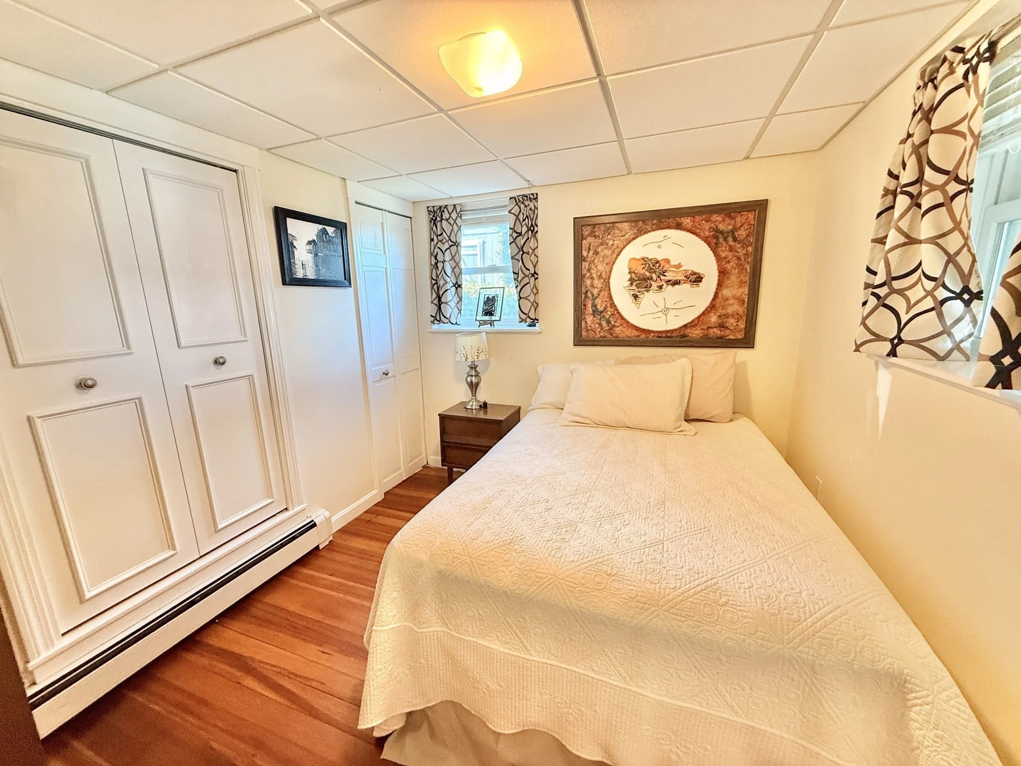 1 bed, 1 bath apartment for rent at 18 Lennox Rd Unit 2, Nahant — photo 11 of 20