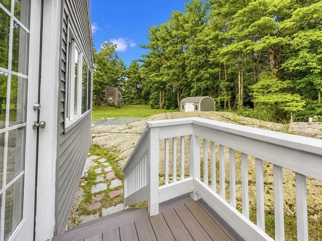 4 bed, 2 bath apartment for rent at 18 Linda St, Foxboro — photo 30 of 34