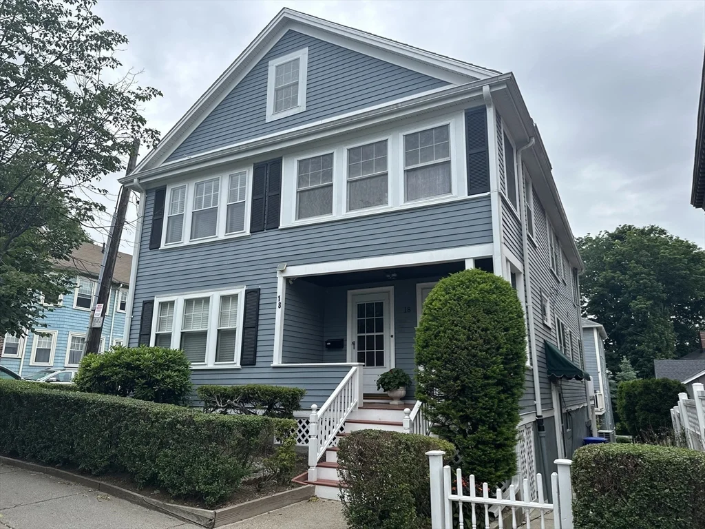 4 bed, 2 bath apartment for rent at 18 Linden Pl Unit 18, Brookline Village — photo 15 of 15