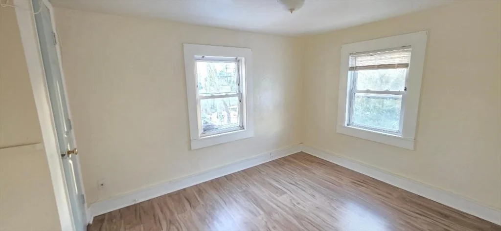 4 bed, 1 bath apartment for rent at 18 Linden St Unit 18, Rockland — photo 12 of 14