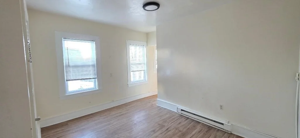 4 bed, 1 bath apartment for rent at 18 Linden St Unit 18, Rockland — photo 2 of 14