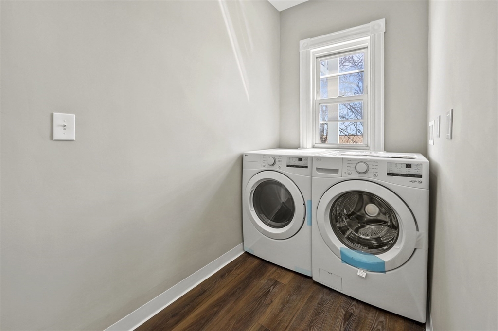 3 bed, 1 bath apartment for rent at 18 Lyon St Unit 3, Dorchester — photo 21 of 28
