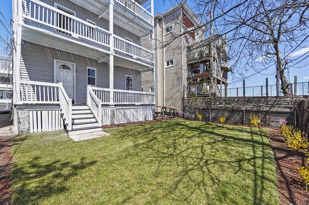 3 bed, 1 bath apartment for rent at 18 Lyon St Unit 3, Dorchester — photo 22 of 28