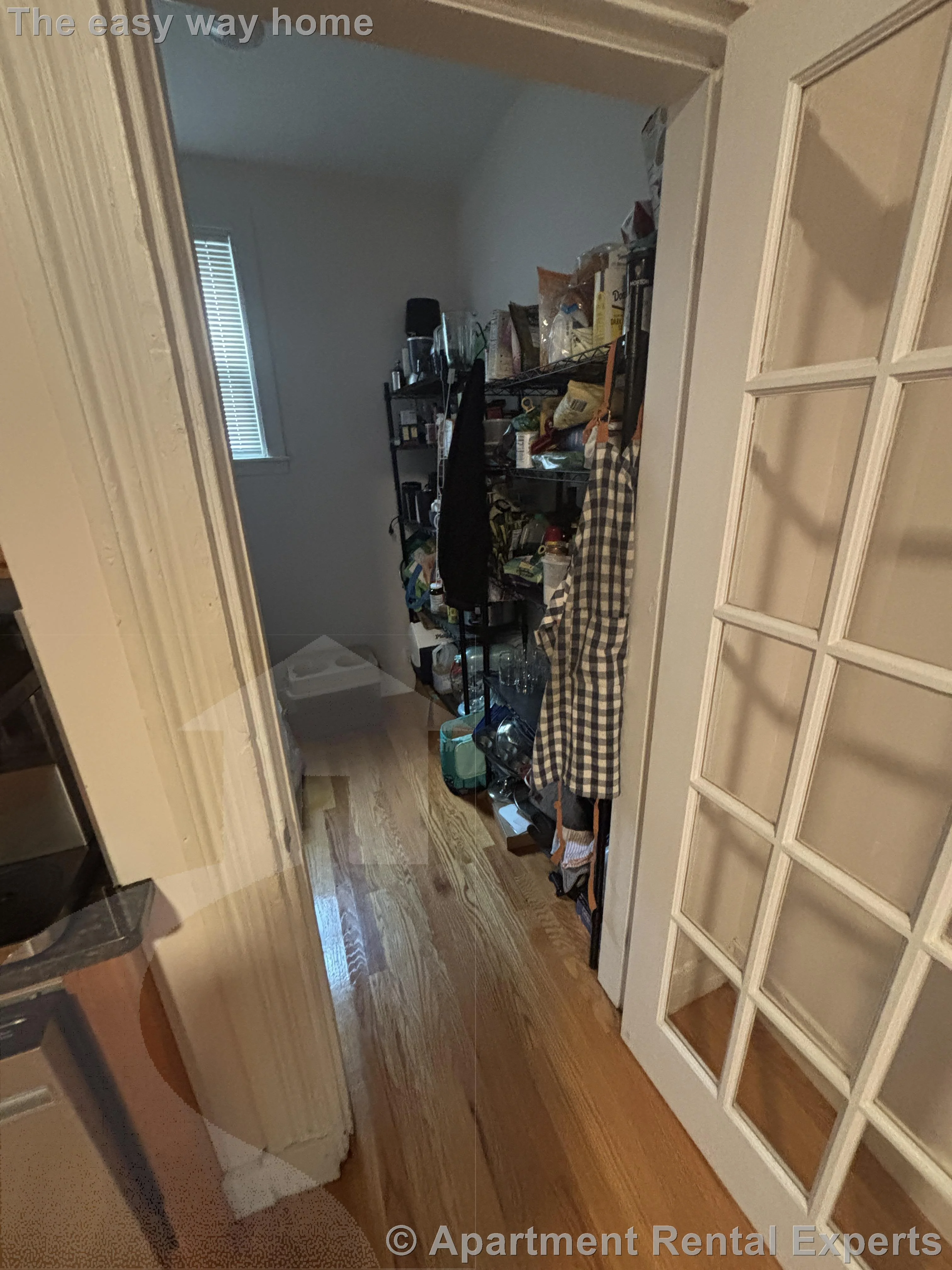 2 bed, 1 bath apartment for rent at 18 Marcella St, Boston — photo 11 of 17