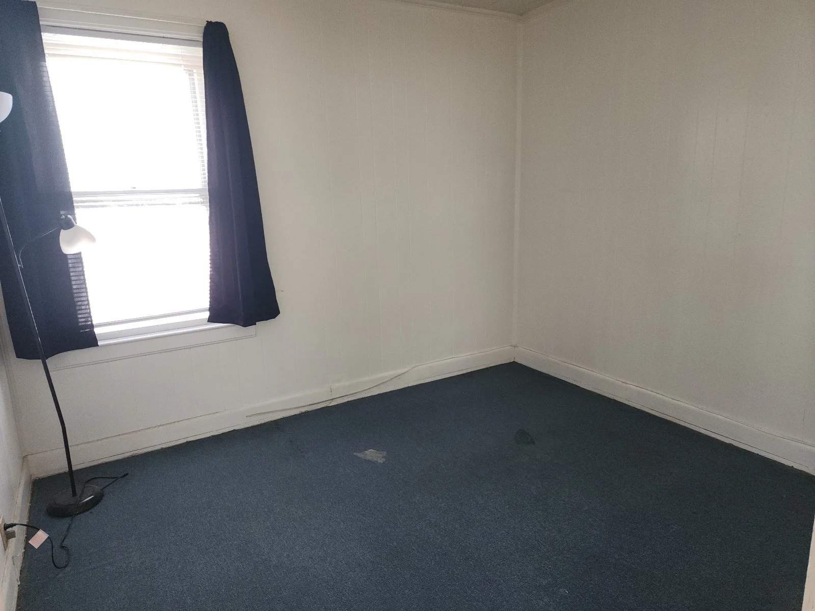 1 bed, 1 bath apartment for rent at 18 Maxwell St Unit 2, Worcester — photo 7 of 10