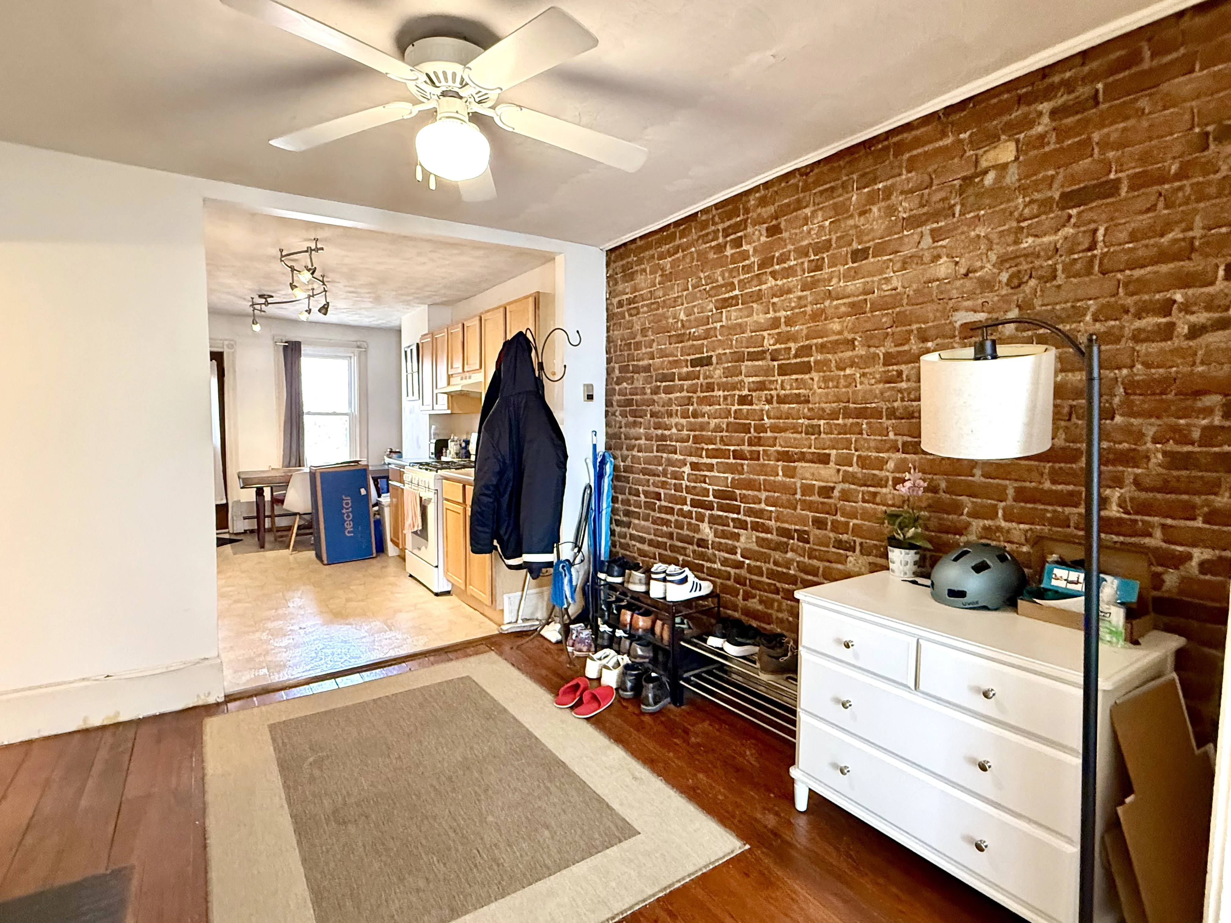 2 bed, 1 bath apartment for rent at 18 Mead St Unit 2A, Allston — photo 6 of 13