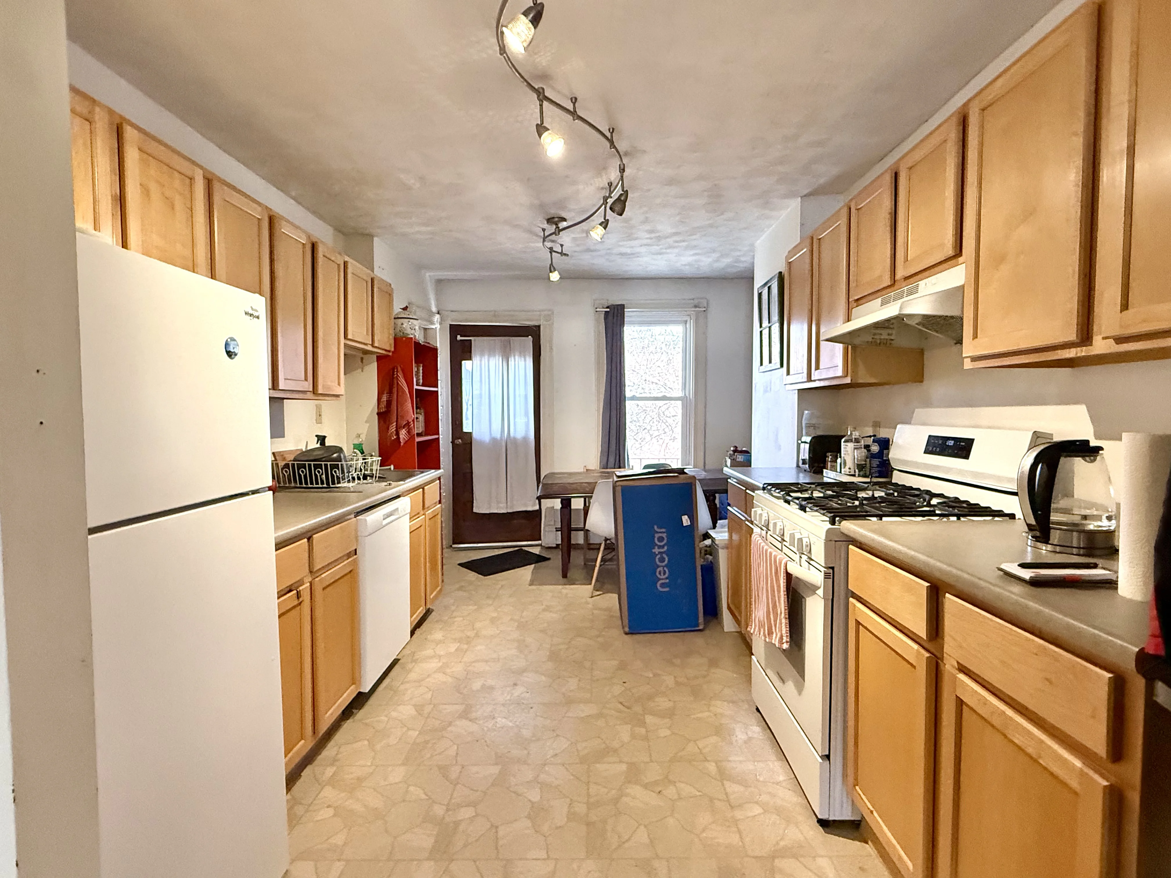 2 bed, 1 bath apartment for rent at 18 Mead St Unit 2A, Allston — photo 7 of 13