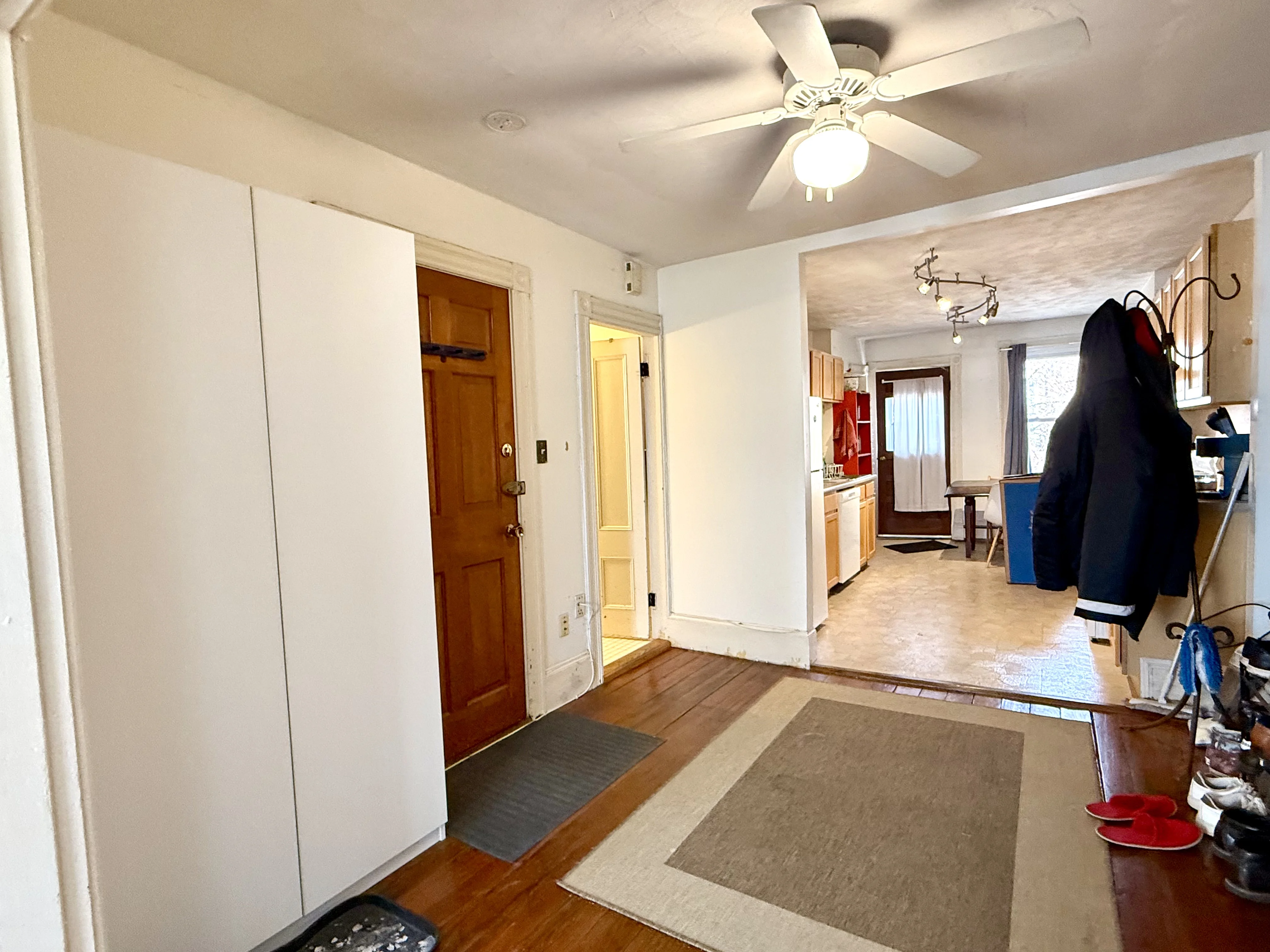 2 bed, 1 bath apartment for rent at 18 Mead St Unit 2A, Allston — photo 5 of 13
