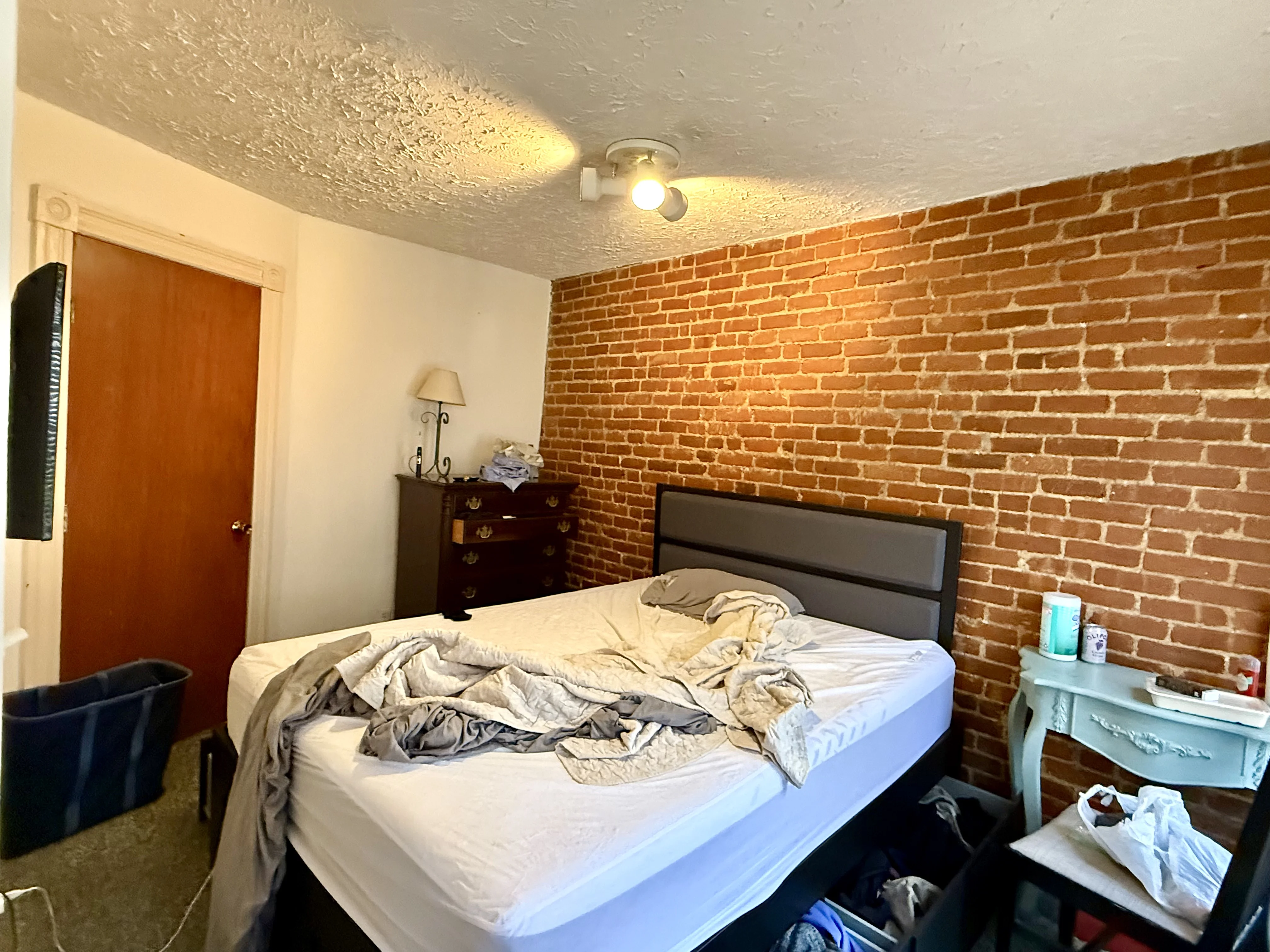 2 bed, 1 bath apartment for rent at 18 Mead St Unit 2A, Allston — photo 10 of 13
