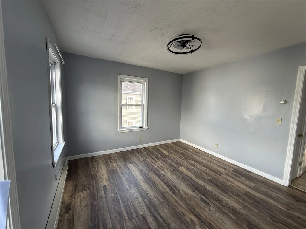 3 bed, 1 bath apartment for rent at 18 Meadow St Unit 2, Taunton — photo 7 of 18
