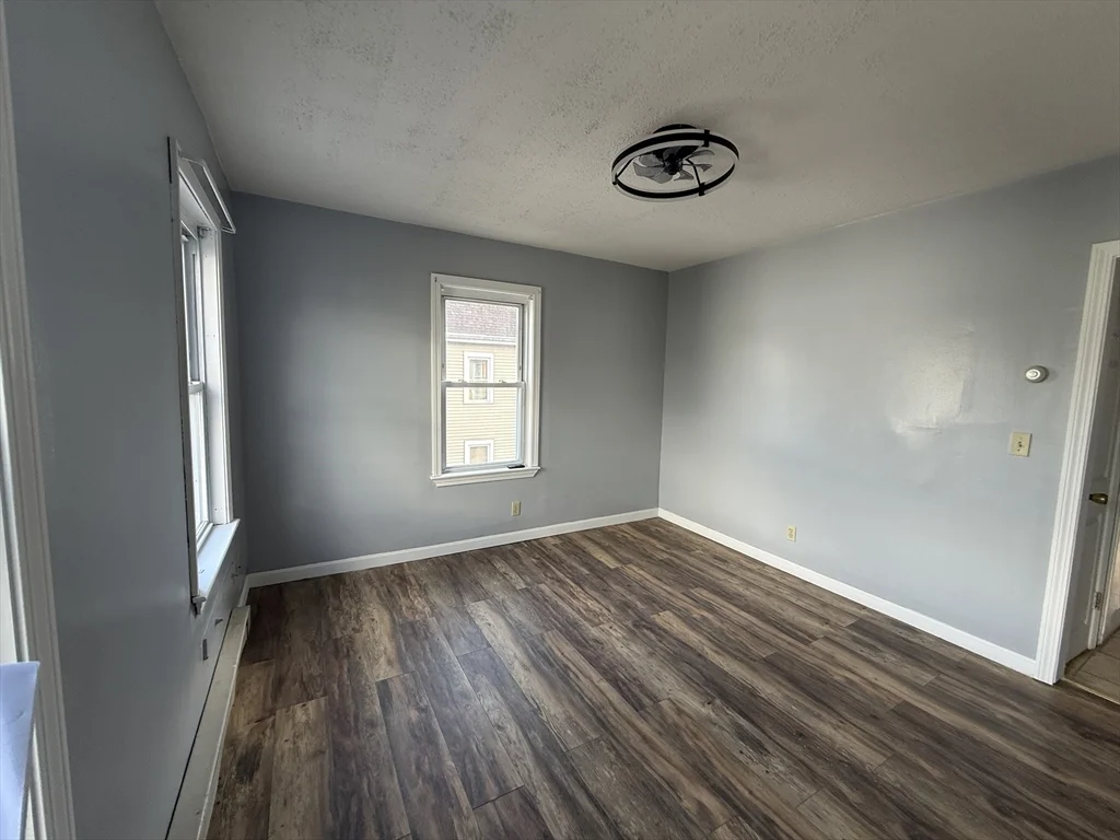 3 bed, 1 bath apartment for rent at 18 Meadow St Unit 2, Taunton — photo 16 of 18