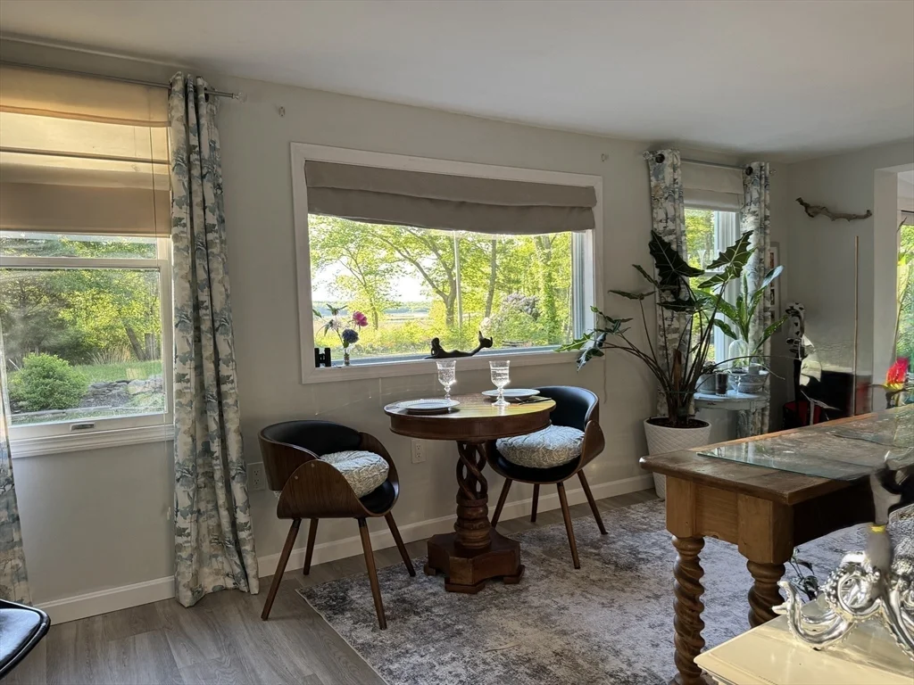 2 bed, 1 bath apartment for rent at 18 Meadowbrook Ln, Brandt Island — photo 12 of 37