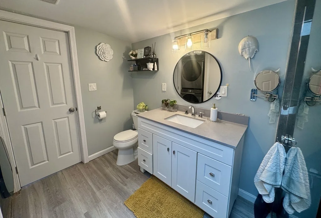 2 bed, 1 bath apartment for rent at 18 Meadowbrook Ln, Brandt Island — photo 31 of 37