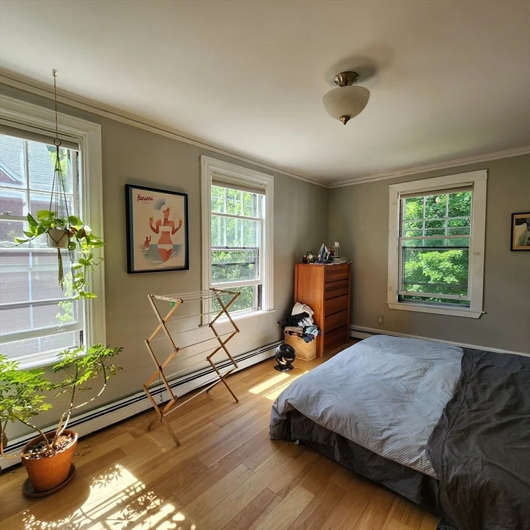 3 bed, 1 bath apartment for rent at 18 Melville Ave Unit A, Boston — photo 7 of 18