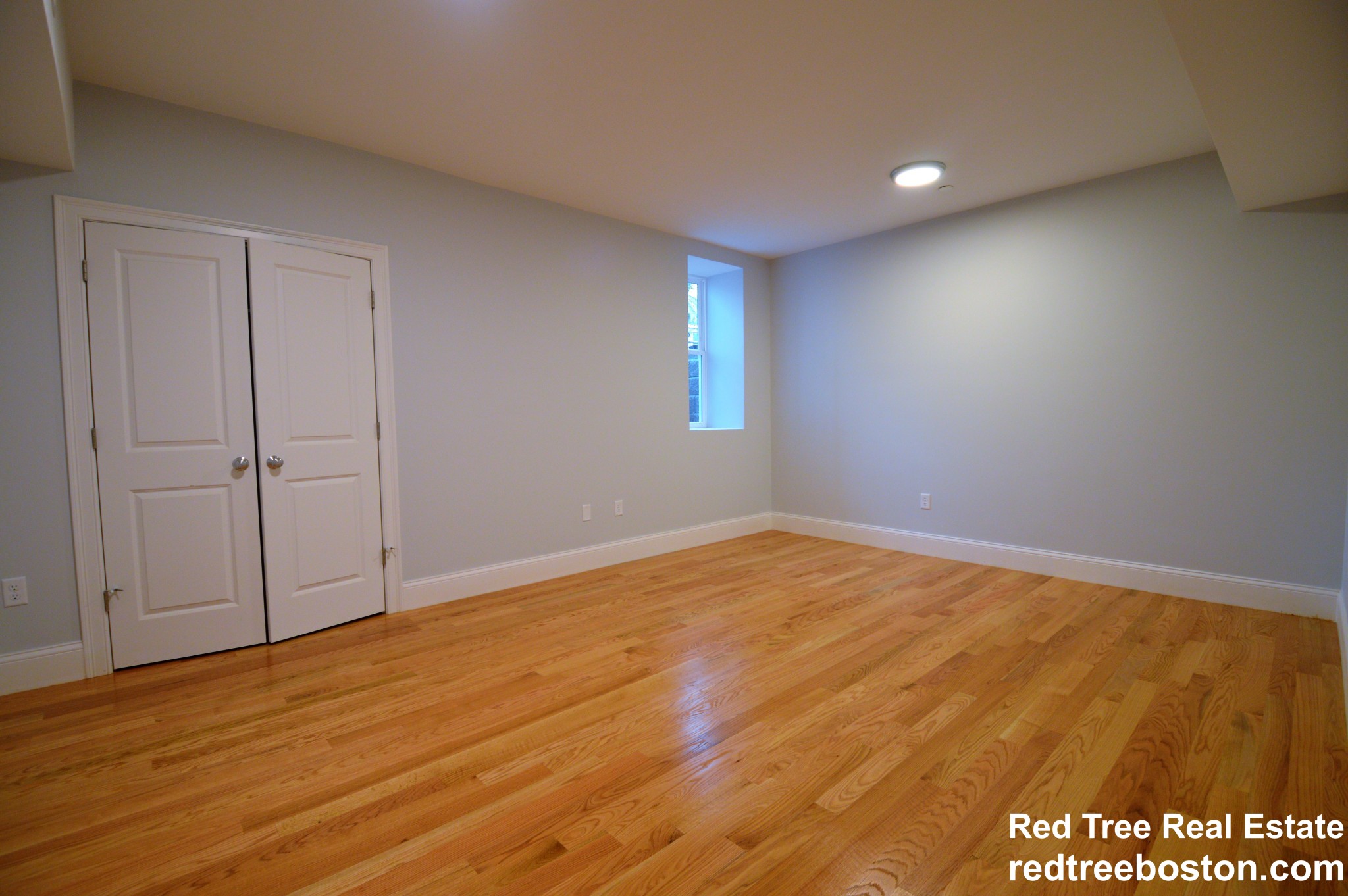 3 bed, 1.5 bath apartment for rent at 18 Murdock St Unit 1, Brighton — photo 9 of 10