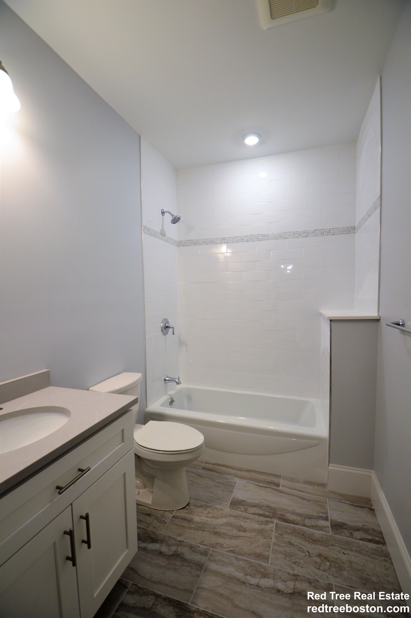 3 bed, 1.5 bath apartment for rent at 18 Murdock St Unit 1, Brighton — photo 8 of 10