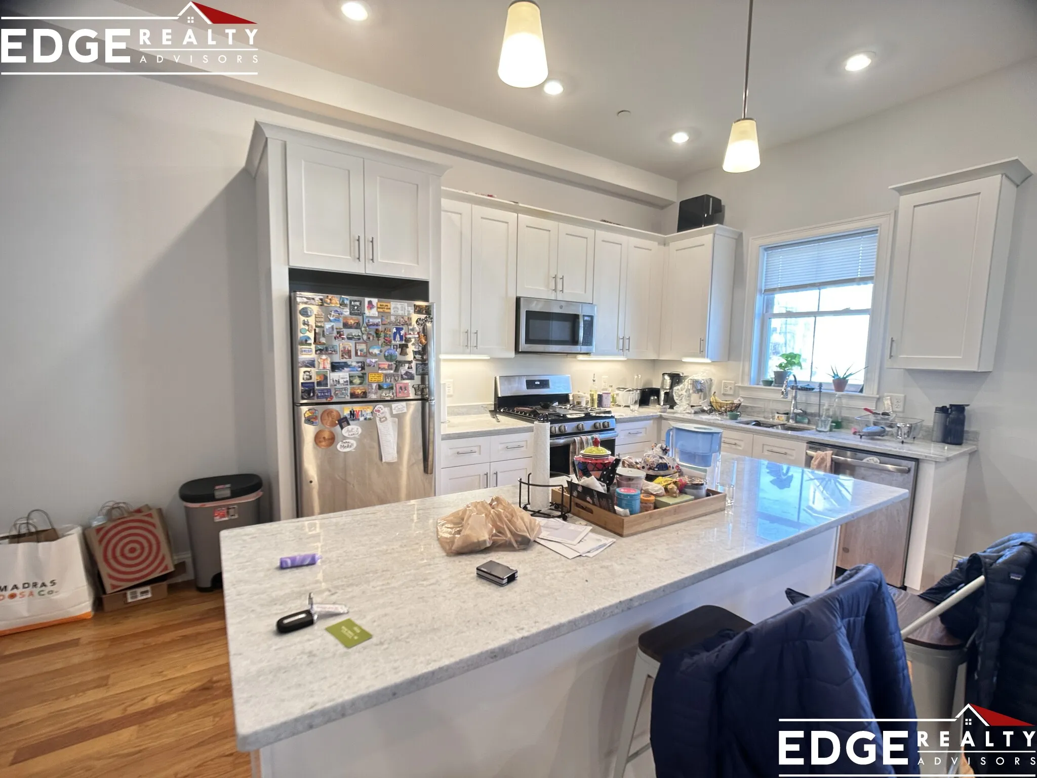 3 bed, 1.5 bath apartment for rent at 18 Murdock St Unit 4, Brighton — photo 2 of 8
