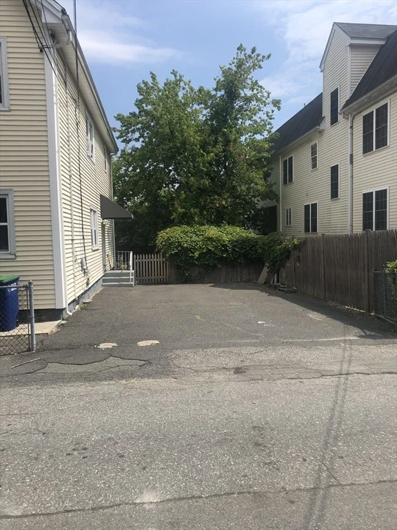 2 bed, 1 bath apartment for rent at 18 Murdock Unit 1, Ball Square — photo 10 of 10